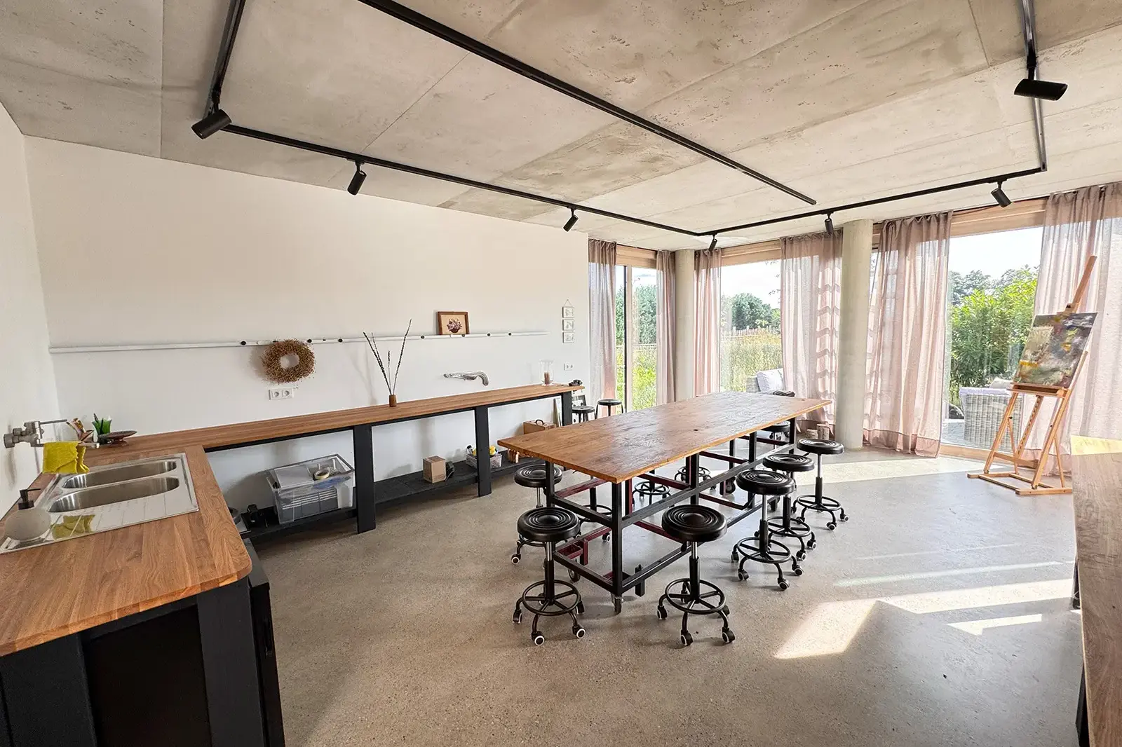 Friedrichshof Werkstatt Atelier